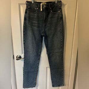 Madewell The Perfect Vintage Jean Straight Leg Jeans - SIZE 28T